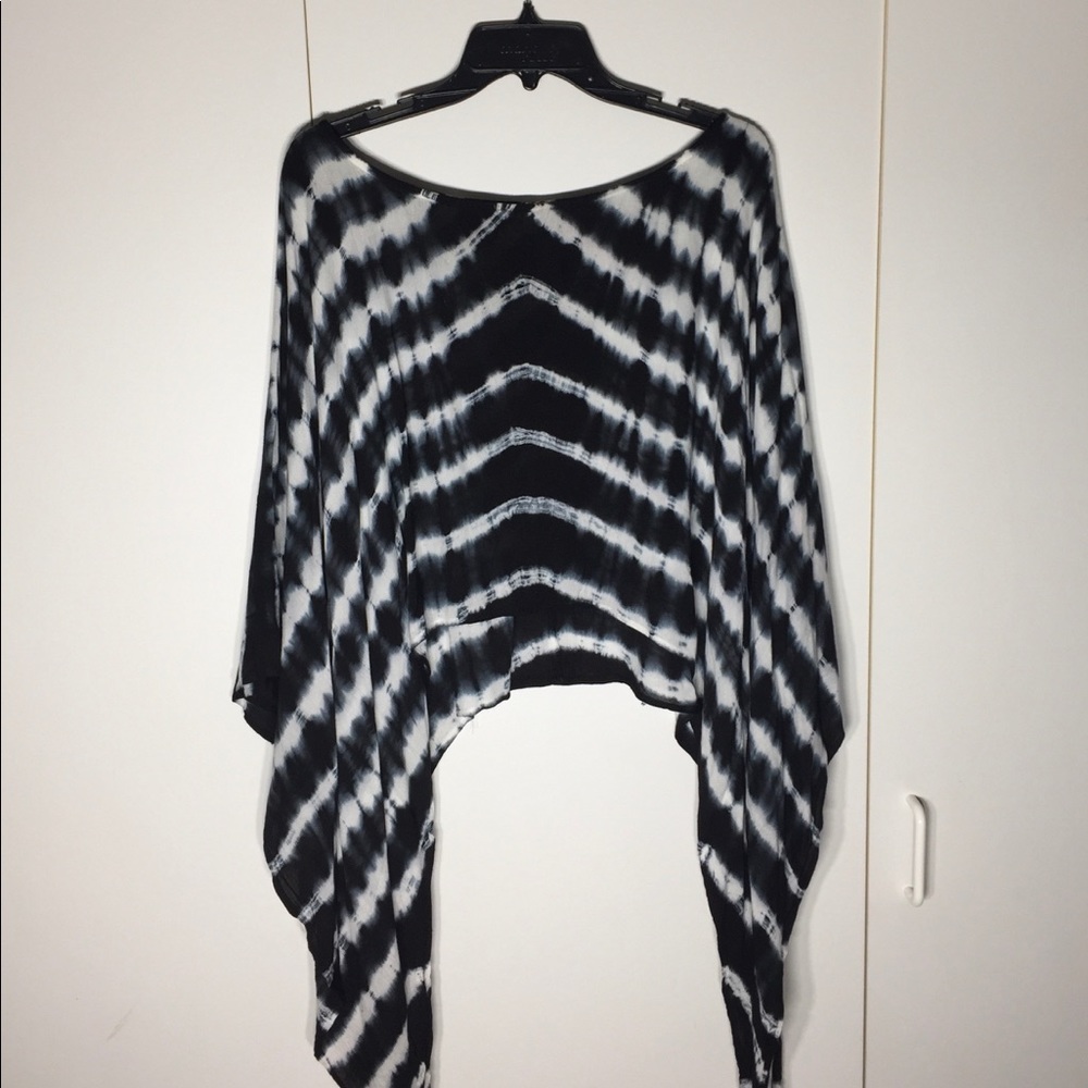 CR Black and White Tie-Dye Top